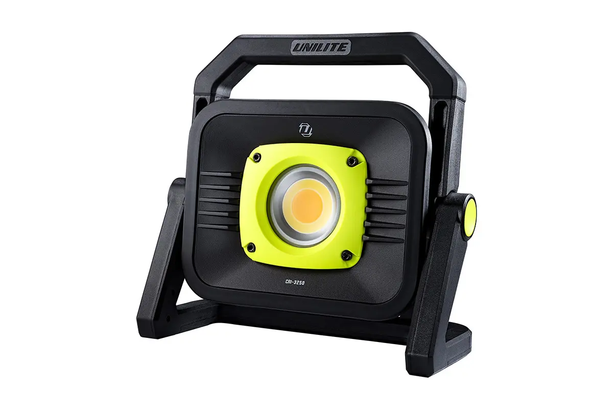 Светодиодный прожектор CRI-3250 фото