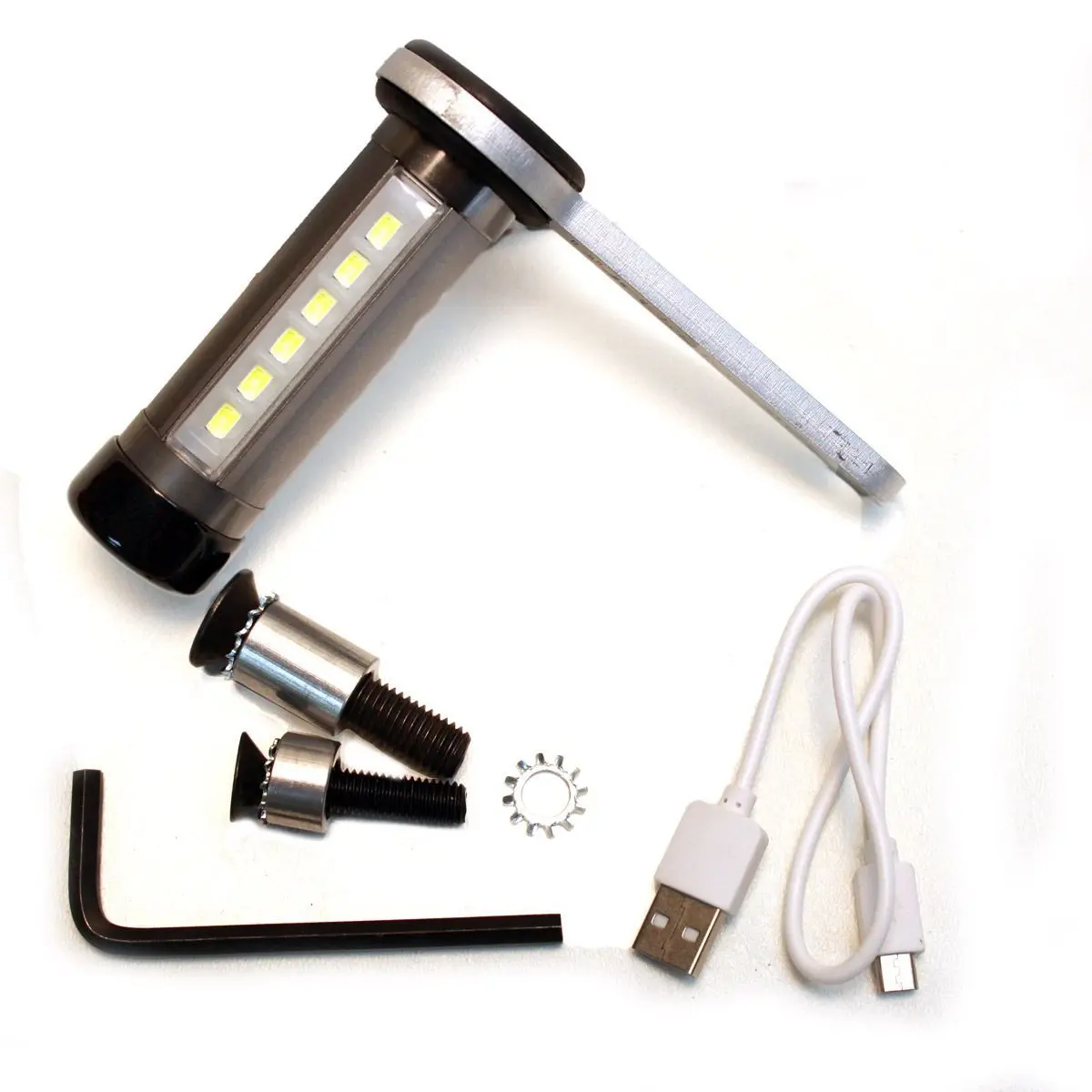 Каталог товаров Все Для Автомоек-Светодиодный фонарь для Полировальной машинки Led Light Buff Bright Светодиодный фонарь для Полировальной машинки Led Light Buff Bright фото