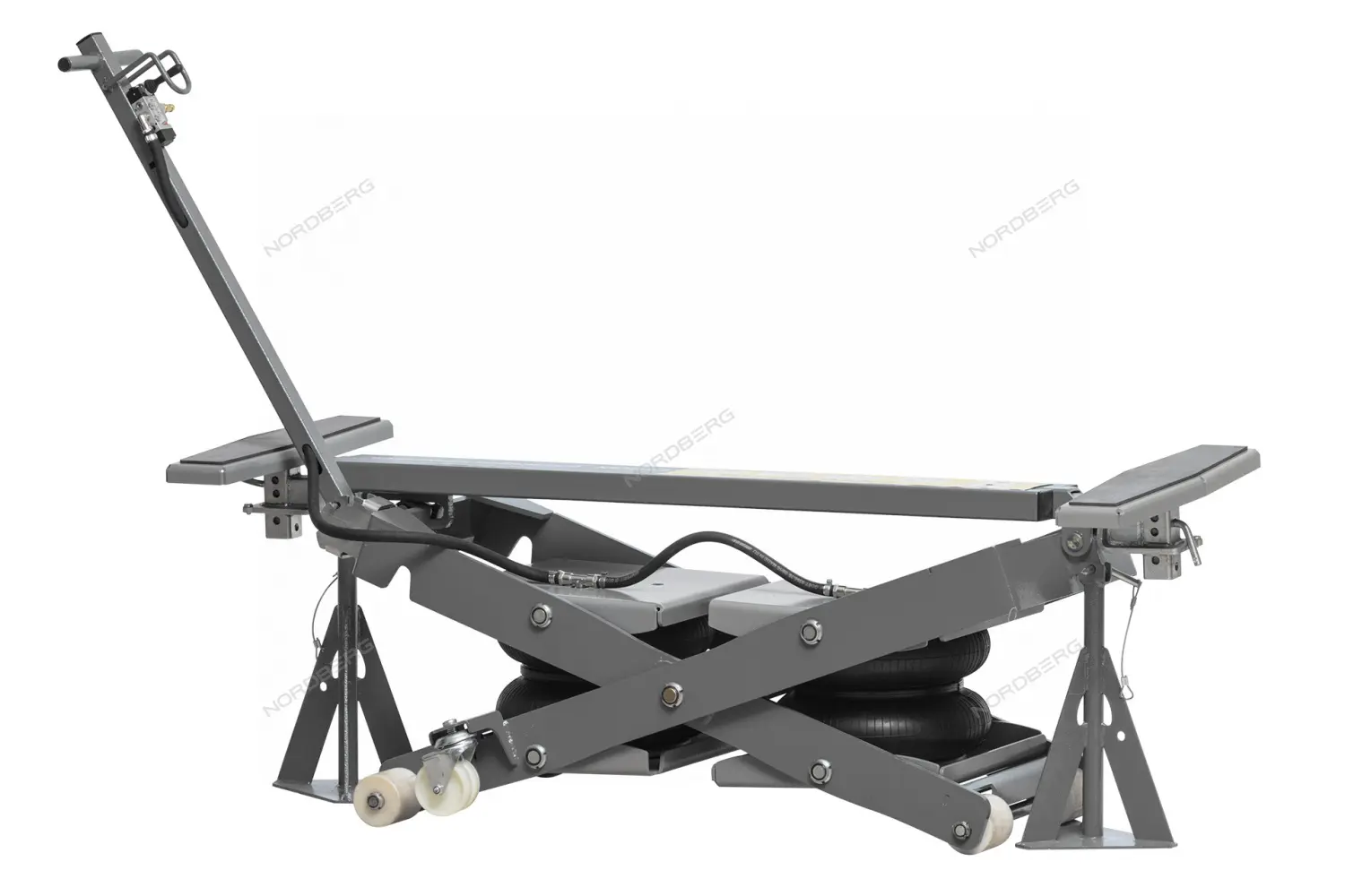 Каталог товаров Все Для Автомоек-Подъемник мобильный мини 2,5т Nordberg N636-2,5 Подъемник мобильный мини 2,5т Nordberg N636-2,5 фото