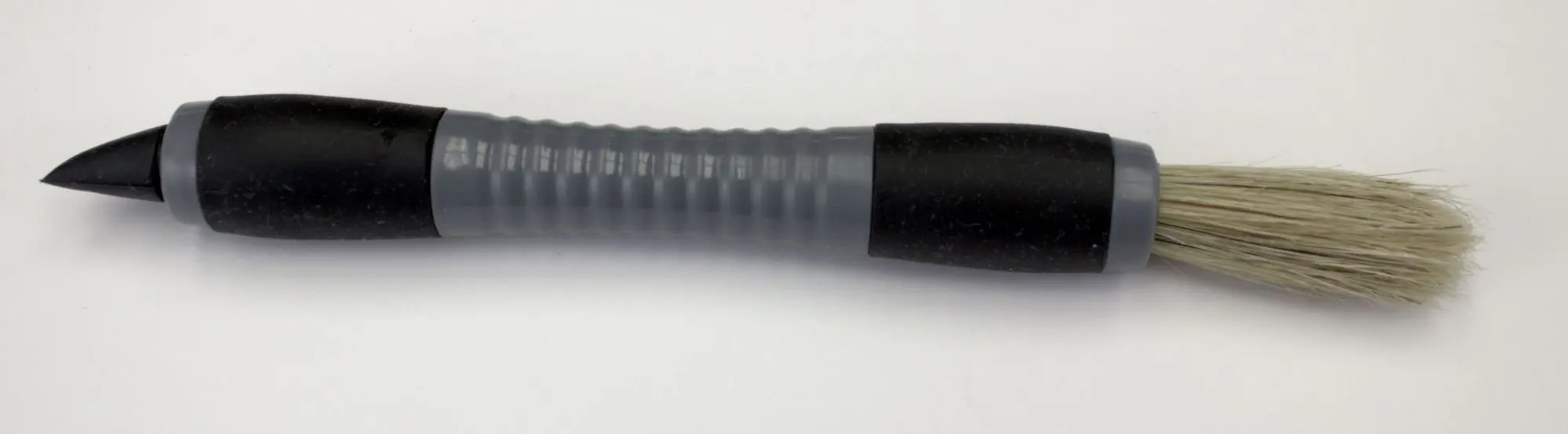 Кисть двухсторонняя фото